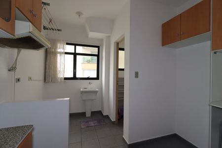 Apartamento para alugar com 74m², 2 quartos e 1 vagaCozinha
