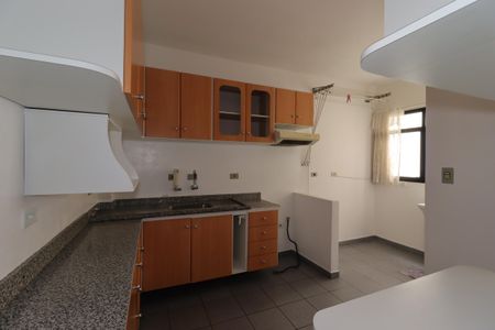 Apartamento para alugar com 74m², 2 quartos e 1 vagaCozinha