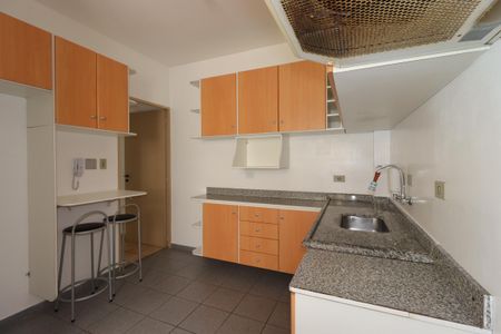Apartamento para alugar com 74m², 2 quartos e 1 vagaCozinha