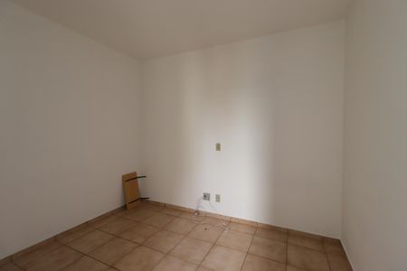 Apartamento para alugar com 74m², 2 quartos e 1 vagaQuarto 1