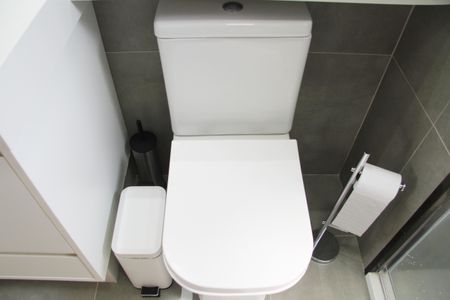 Apartamento à venda com 71m², 2 quartos e 2 vagasBanheiro da Suíte