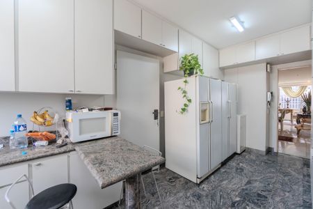 Apartamento à venda com 275m², 3 quartos e 4 vagasCozinha