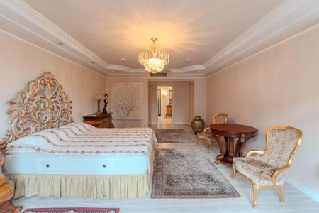 Apartamento à venda com 275m², 3 quartos e 4 vagasSuíte 1