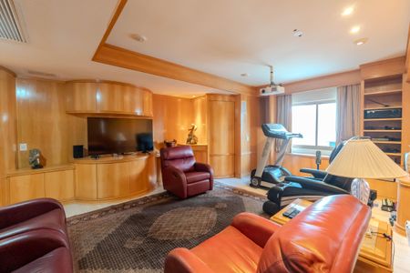 Apartamento à venda com 275m², 3 quartos e 4 vagasSala de TV