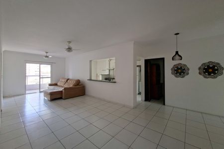Sala de apartamento para alugar com 3 quartos, 135m² em Aviação, Praia Grande
