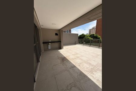 Apartamento à venda com 131m², 1 quarto e 1 vagaÁrea comum