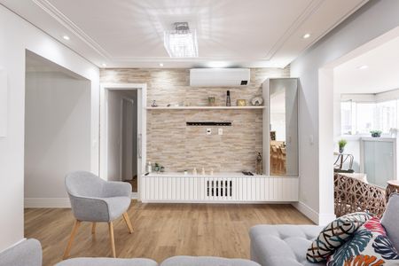 Apartamento à venda com 130m², 4 quartos e 2 vagasSala