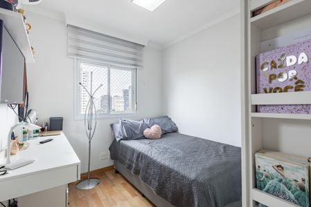 Apartamento à venda com 130m², 4 quartos e 2 vagasQuarto