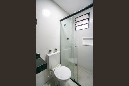 Banheiro do Studio de kitnet/studio para alugar com 1 quarto, 28m² em Parque São Jorge, São Paulo