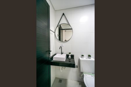 Banheiro do Studio de kitnet/studio para alugar com 1 quarto, 28m² em Parque São Jorge, São Paulo