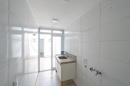 Casa à venda com 270m², 3 quartos e 2 vagasLavanderia