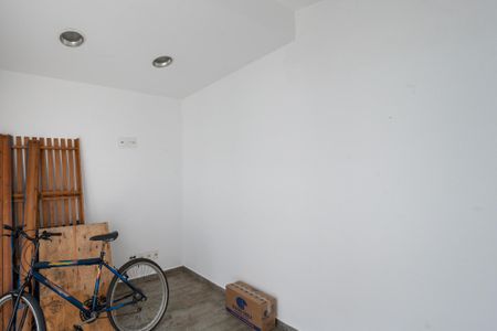 Casa à venda com 270m², 3 quartos e 2 vagasQuarto de Serviço