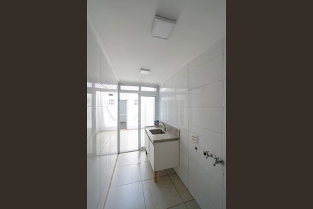 Casa à venda com 270m², 3 quartos e 2 vagasLavanderia