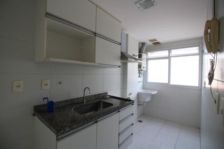 Apartamento à venda com 56m², 2 quartos e 1 vagaCozinha