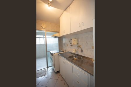 Apartamento para alugar com 70m², 3 quartos e 2 vagas Apartamento para alugar com 70m², 3 quartos e 2 vagasCozinha