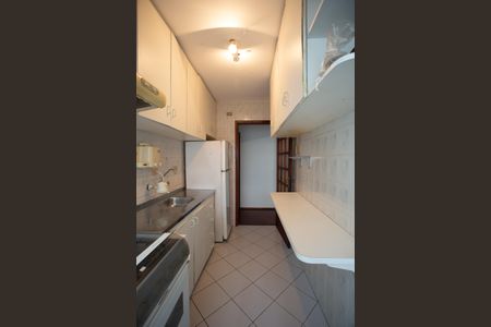 Apartamento para alugar com 70m², 3 quartos e 2 vagas Apartamento para alugar com 70m², 3 quartos e 2 vagasCozinha