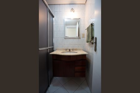 Apartamento para alugar com 70m², 3 quartos e 2 vagas Apartamento para alugar com 70m², 3 quartos e 2 vagasBanheiro