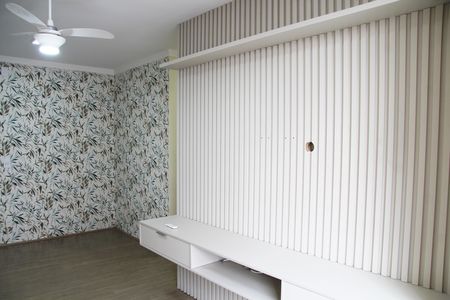 Sala de apartamento para alugar com 2 quartos, 58m² em Picanço, Guarulhos