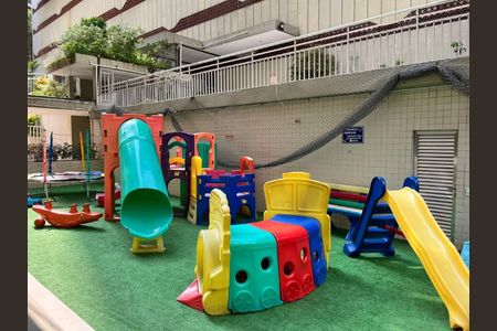 Apartamento à venda com 100m², 3 quartos e 2 vagas