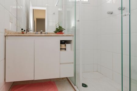 Casa à venda com 224m², 3 quartos e 2 vagasBanheiro da Suíte 2