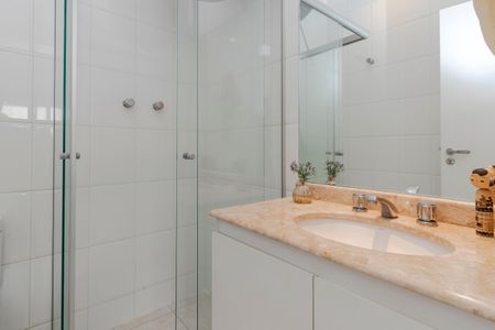 Casa à venda com 224m², 3 quartos e 2 vagasBanheiro da Suíte 3