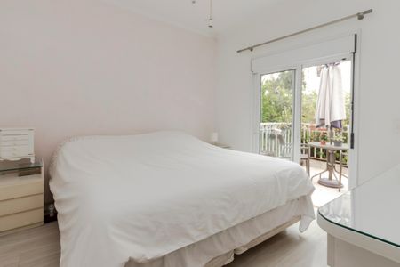 Casa à venda com 224m², 3 quartos e 2 vagasSuíte 1