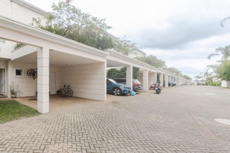 Casa à venda com 224m², 3 quartos e 2 vagasFachada