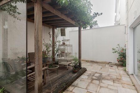 Casa à venda com 224m², 3 quartos e 2 vagasÁrea comum