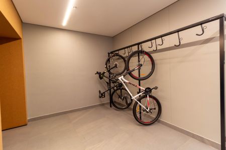 Apartamento para alugar com 28m², 1 quarto e sem vagaÁrea comum - Bicicletário
