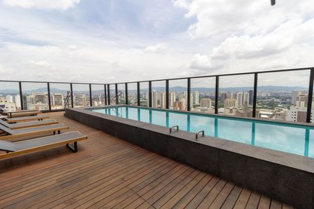 Apartamento para alugar com 28m², 1 quarto e sem vagaÁrea comum - Piscina
