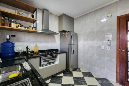 Apartamento à venda com 63m², 2 quartos e 1 vaga Apartamento à venda com 63m², 2 quartos e 1 vagaCozinha