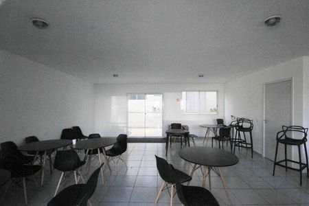 Apartamento para alugar com 35m², 2 quartos e sem vagaÁrea comum - Salão de festas