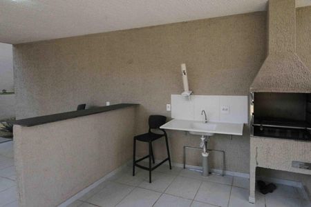Apartamento para alugar com 35m², 2 quartos e sem vagaÁrea comum - Churrasqueira