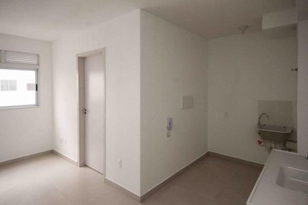 Sala de apartamento para alugar com 2 quartos, 35m² em Fazenda da Juta, São Paulo