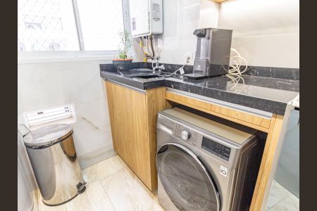 Apartamento para alugar com 70m², 3 quartos e 1 vagaÁrea de Serviço