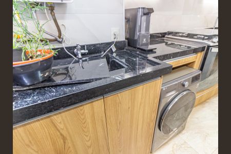 Apartamento para alugar com 70m², 3 quartos e 1 vagaÁrea de Serviço