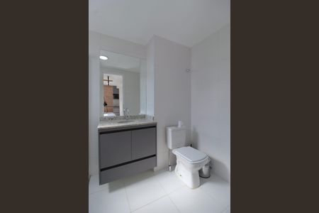 Banheiro da Suíte de kitnet/studio para alugar com 1 quarto, 26m² em Vila Olímpia, São Paulo