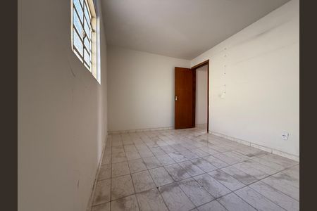 Casa à venda com 360m², 2 quartos e sem vaga