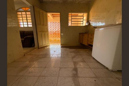 Casa à venda com 2 quartos, 360m² em Parque Sao Jose, Belo Horizonte