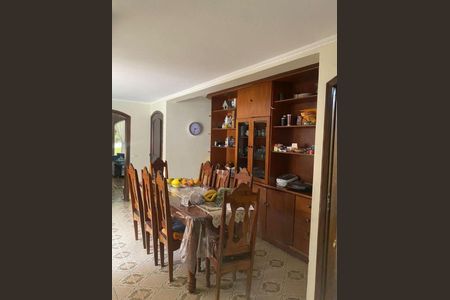 Casa à venda com 4 quartos, 276m² em Jardim Sao Caetano, São Caetano do Sul