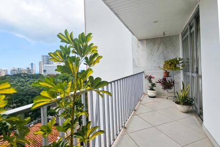 Varanda de apartamento para alugar com 3 quartos, 150m² em Canela, Salvador