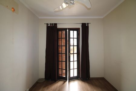 Casa à venda com 150m², 3 quartos e 4 vagasQuarto 2