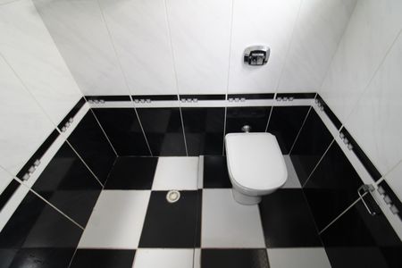 Casa à venda com 150m², 3 quartos e 4 vagasBanheiro