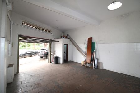 Casa à venda com 150m², 3 quartos e 4 vagasGaragem