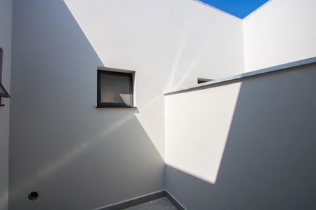 Casa à venda com 126m², 3 quartos e 2 vagasÁrea externa Suíte 2