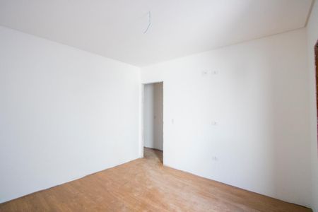 Casa à venda com 126m², 3 quartos e 2 vagasSuíte 2