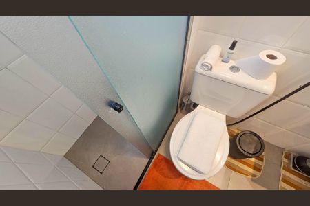 Apartamento à venda com 65m², 2 quartos e 2 vagasBanheiro Suíte