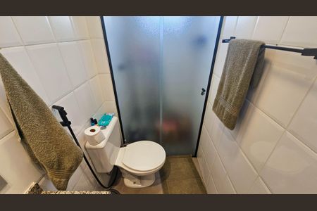 Apartamento à venda com 65m², 2 quartos e 2 vagasBanheiro 2