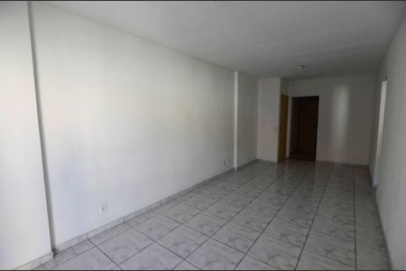 Apartamento à venda com 70m², 2 quartos e 1 vagaSala