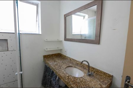 Apartamento à venda com 70m², 2 quartos e 1 vagaBanheiro Social